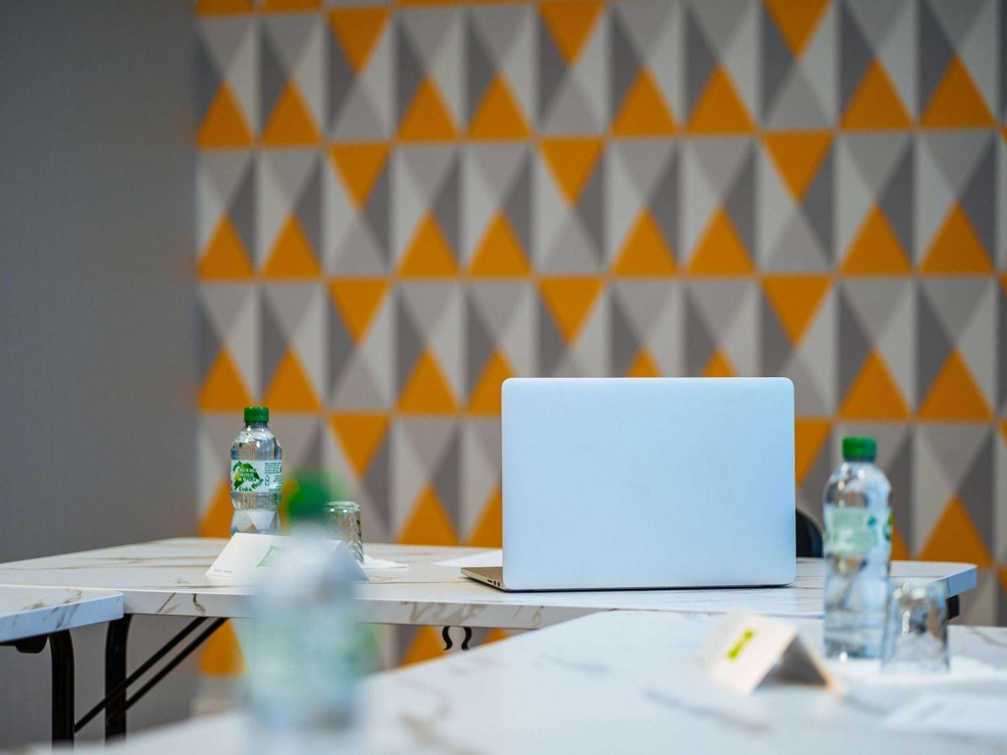 Ibis Styles Ancenis Centre Hotel ภายนอก รูปภาพ