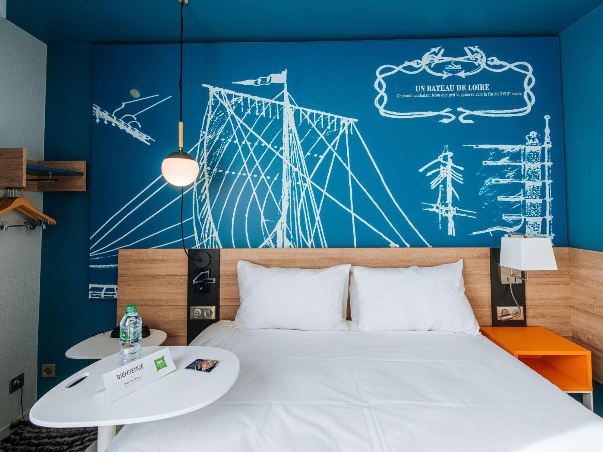 Ibis Styles Ancenis Centre Hotel ภายนอก รูปภาพ