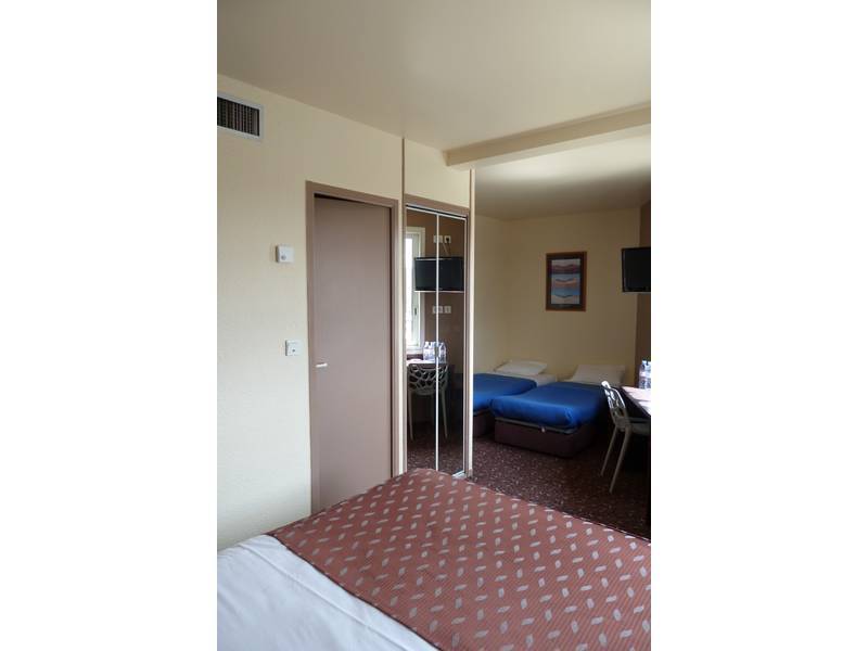 Ibis Styles Ancenis Centre Hotel ภายนอก รูปภาพ
