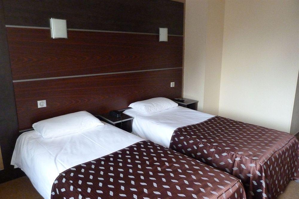 Ibis Styles Ancenis Centre Hotel ภายนอก รูปภาพ