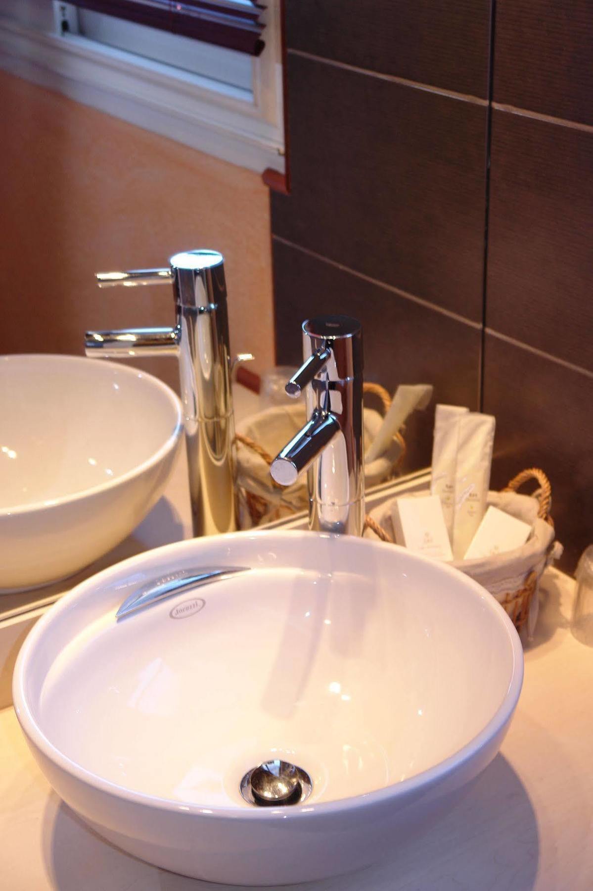 Ibis Styles Ancenis Centre Hotel ภายนอก รูปภาพ